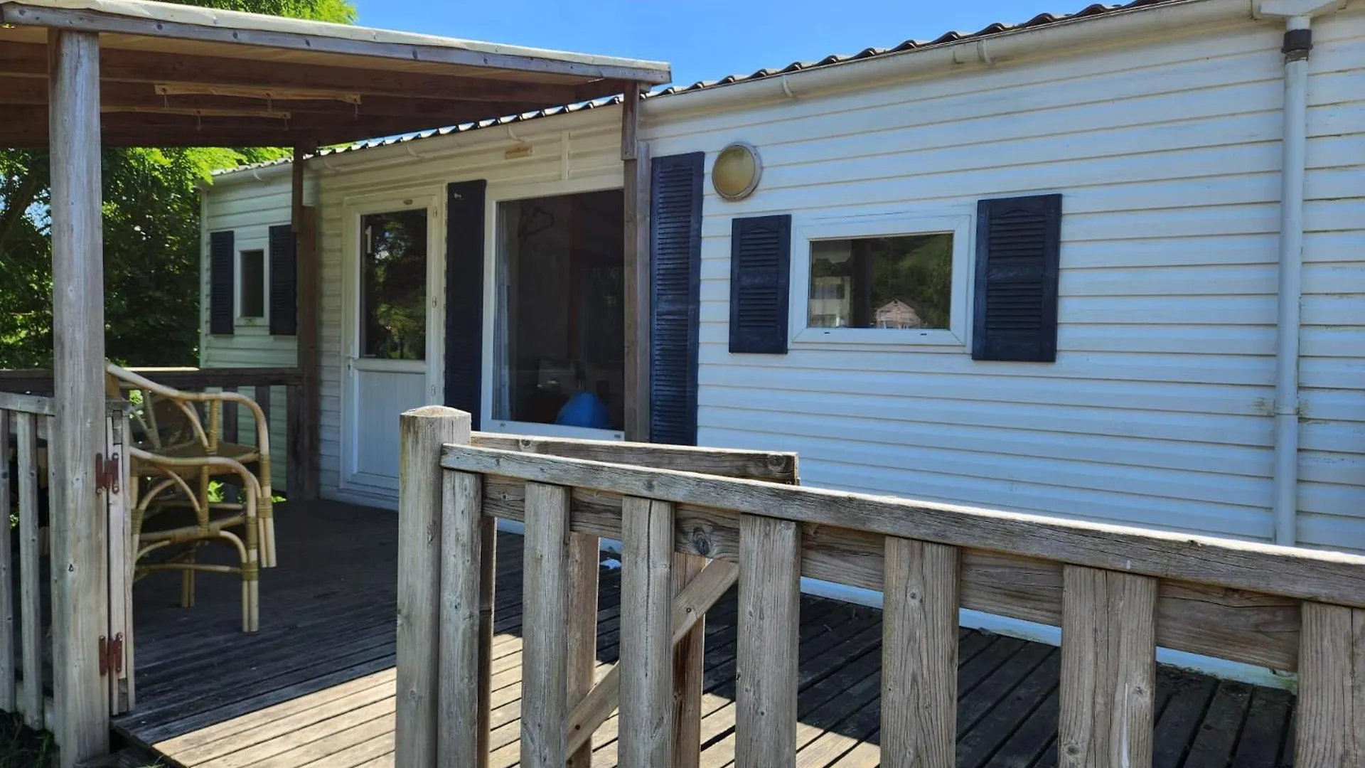 Campsite Mobile Home Basic - Camp Diekirch Gilsdorf Luxembourg